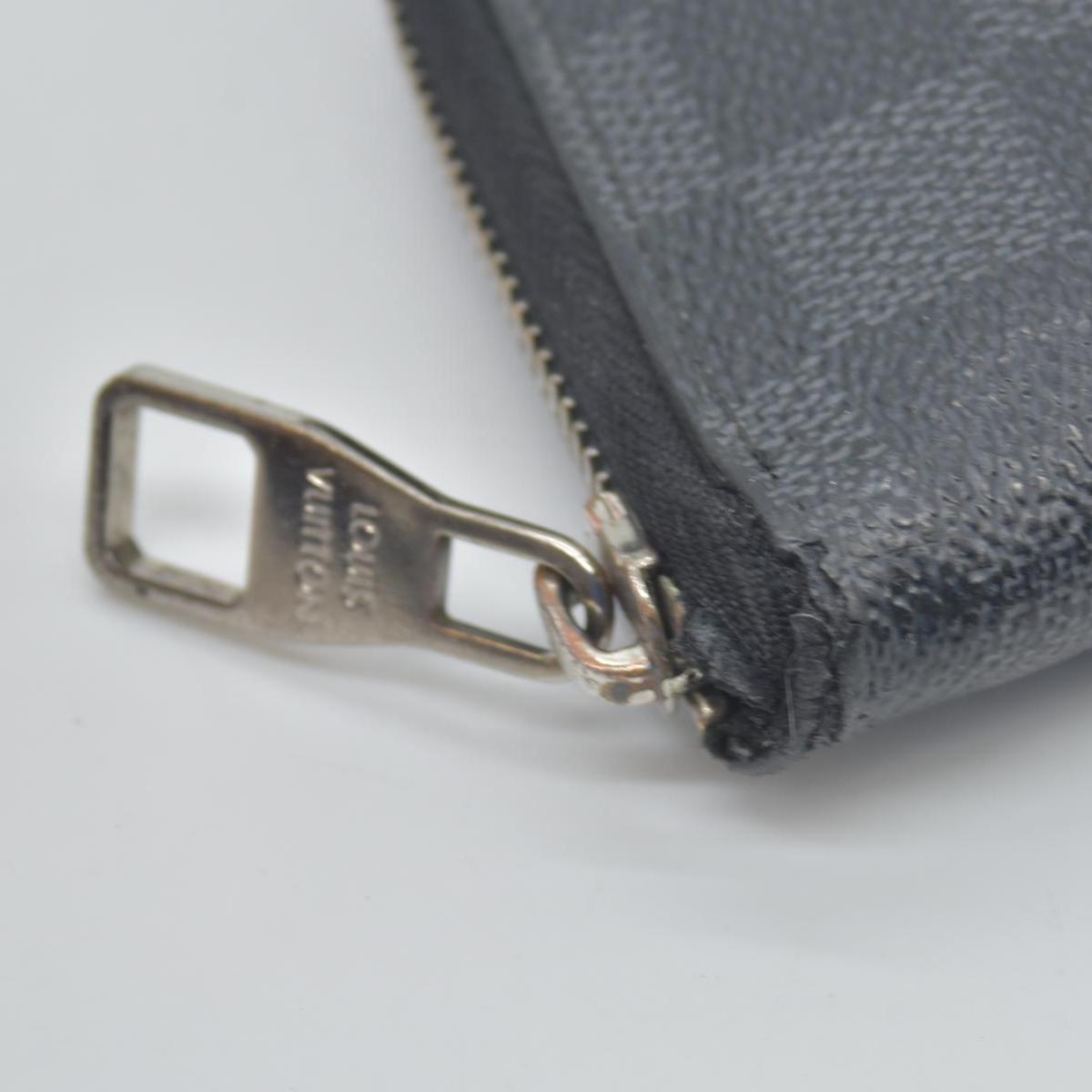$1000 2013 Louis Vuitton Damier Graphite Zippy Organizer Wallet CONSIGNMENT CA3133