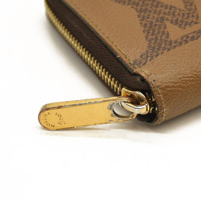 Louis Vuitton  Reverse Monogram Giant Zippy Wallet CA0120