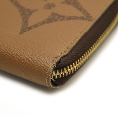 Louis Vuitton  Reverse Monogram Giant Zippy Wallet CA0120