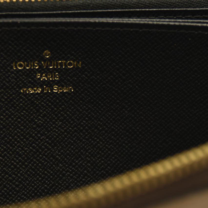 Louis Vuitton  Reverse Monogram Giant Zippy Wallet CA0120