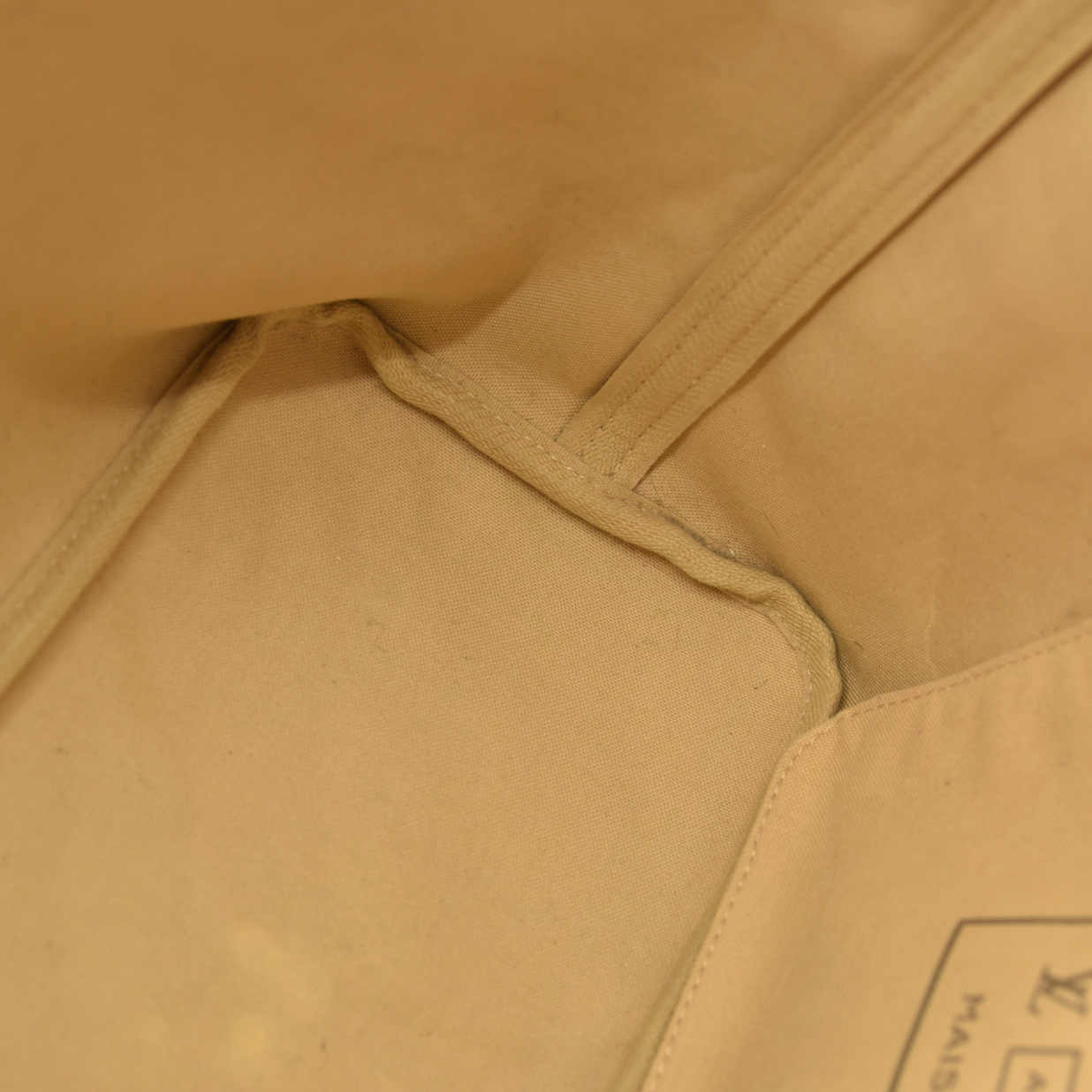 Louis Vuitton Monogram Giant Neverfull MM Kaki with Pouch AR2169