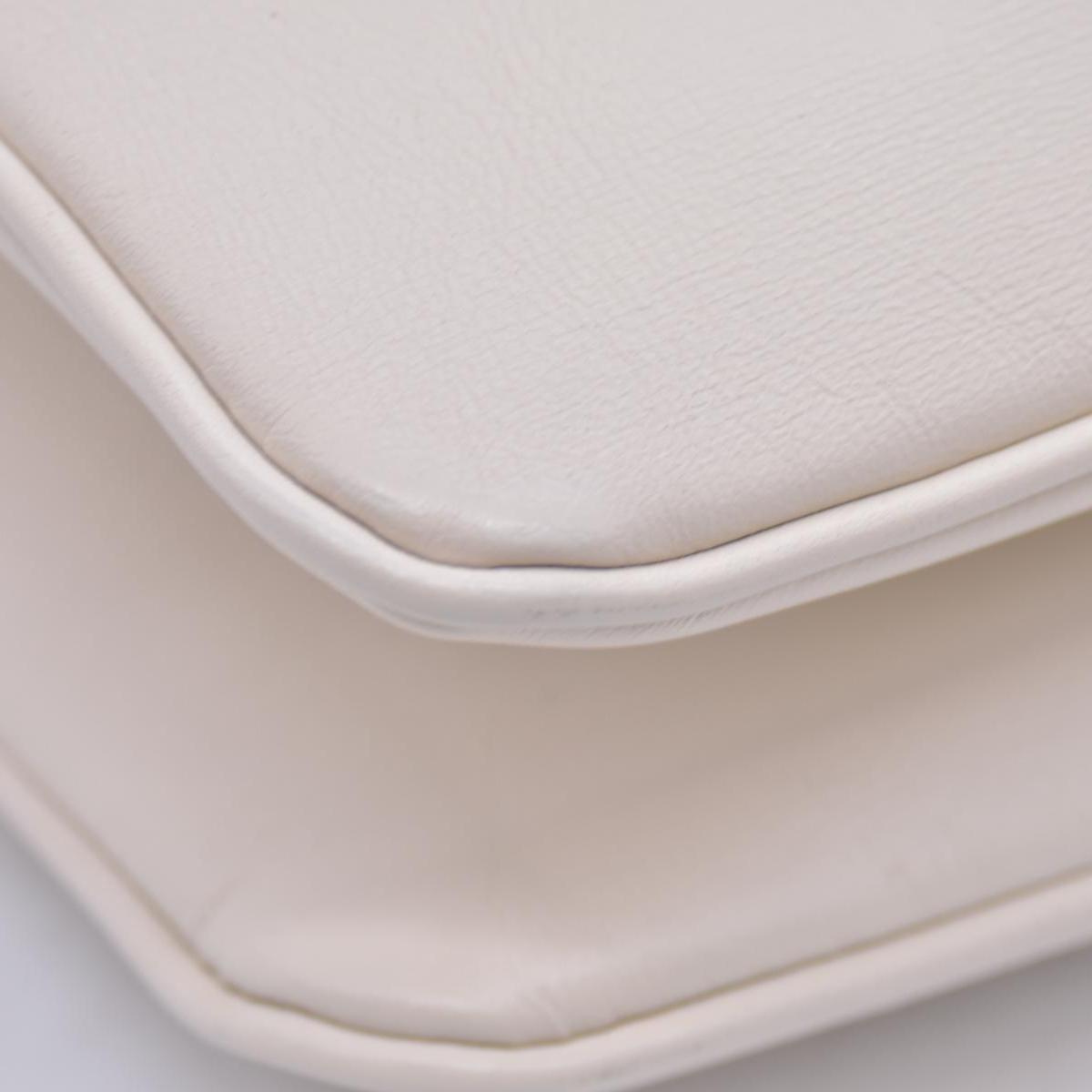 $2980 GUCCI Smooth Calfskin Medium Rajah Shoulder Bag White CONSIGNMENT