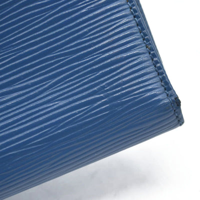 $765 Louis Vuitton Vintage 1997 French Purse