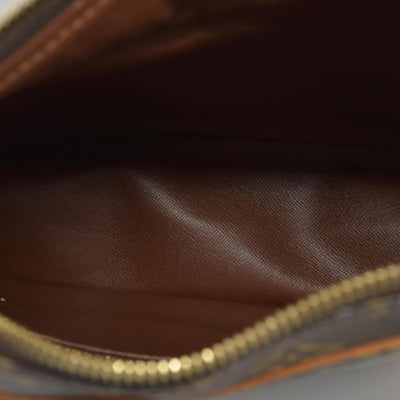 $1040 CONSIGNMENT Louis Vuitton Monogram Boulogne