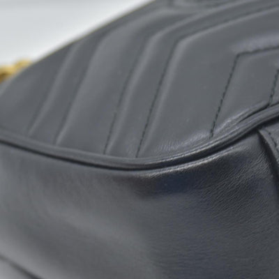 $2600 Gucci Calfskin Matelasse Mini GG Marmont Shoulder Bag Black