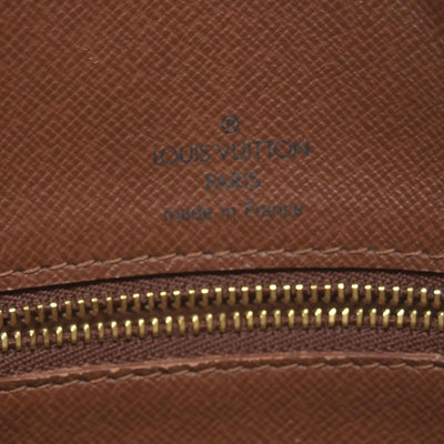 $1040 CONSIGNMENT Louis Vuitton Monogram Boulogne