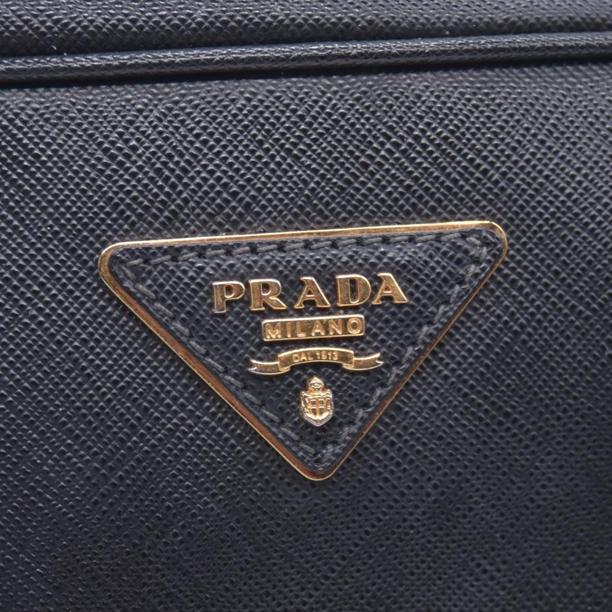 $1195 Prada Bauletto Handbag Saffiano Leather Medium CONSIGNMENT