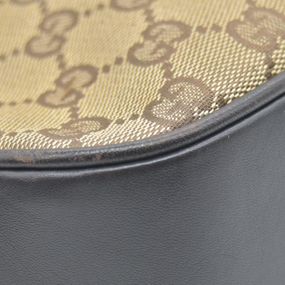 $1100 CONSIGNMENT Gucci GG Canvas Top Handle Bag Vintage