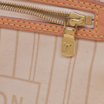 $2240 2017 Louis Vuitton Damier Azur Neverfull MM with Pouch SD0177