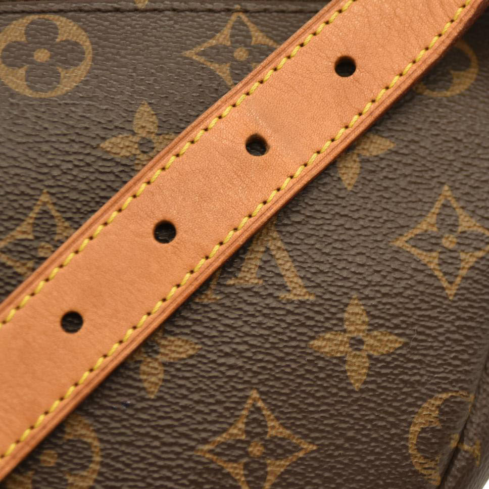 Louis Vuitton  Monogram Bumbag MI2169