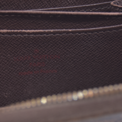 $560 2009 Louis Vuitton Damier Ebene Zippy Coin Purse CT0069