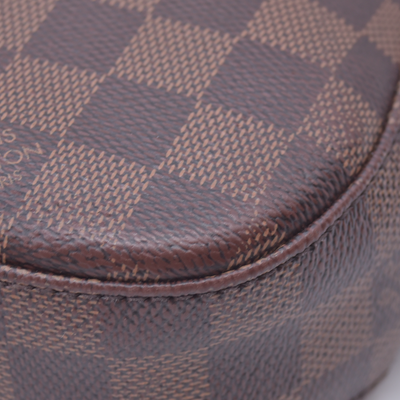 $1,520 2018 Louis Vuitton Damier Ebene South Bank Besace DR1188 10021530