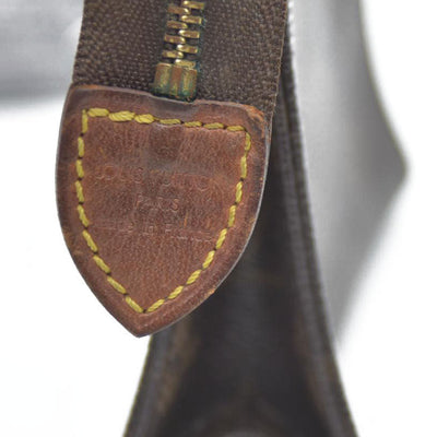 Louis Vuitton Monogram Poche Toilette 15 Cosmetics Pouch Purse Brown MB0042