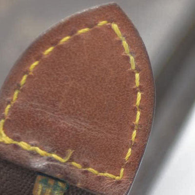 Louis Vuitton Monogram Poche Toilette 15 Cosmetics Pouch Purse Brown MB0042