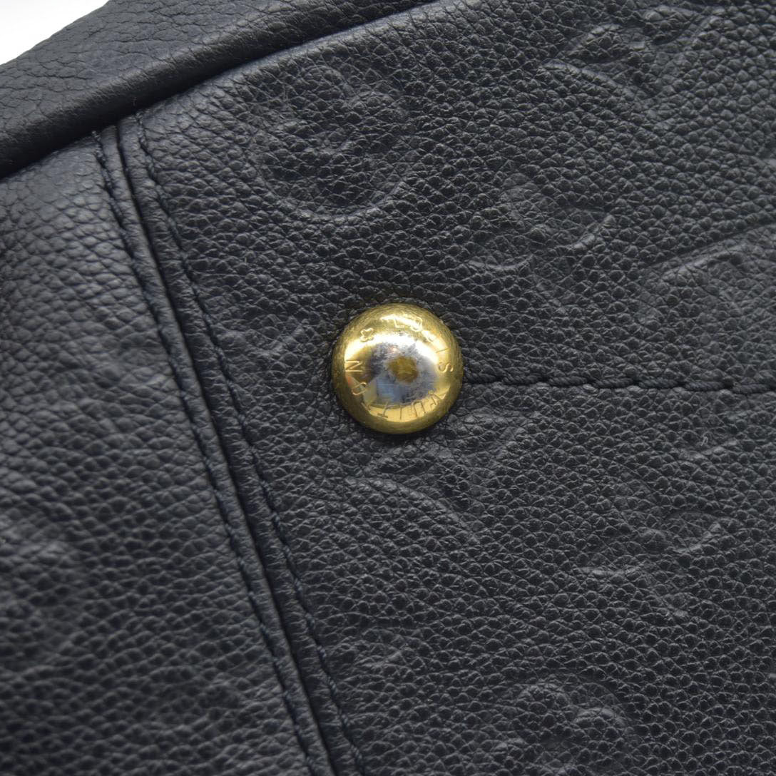 $3800 Louis Vuitton LV Monogram Artsy MM CA5210