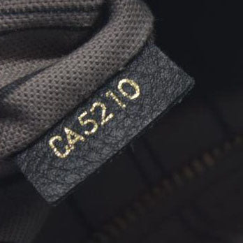 $3800 Louis Vuitton LV Monogram Artsy MM CA5210