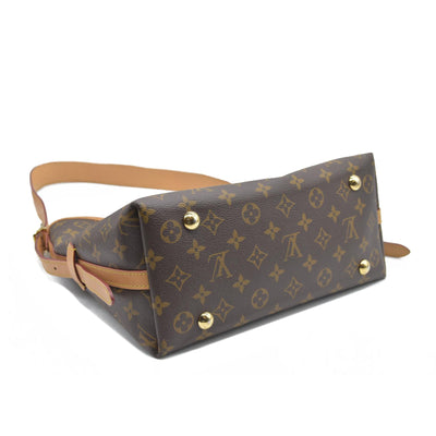 $2850 Louis Vuitton  Monogram CarryAll PM