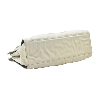 $850 CONSIGNMENT Gucci Bamboo Shoulder Bag Beige Nylon