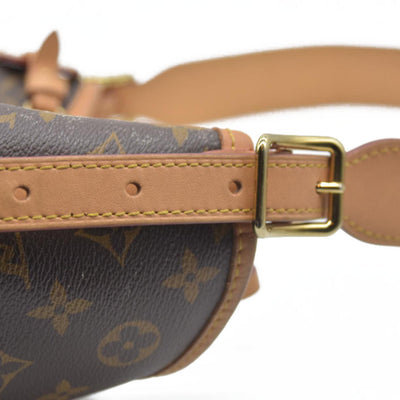 $2850 Louis Vuitton  Monogram CarryAll PM