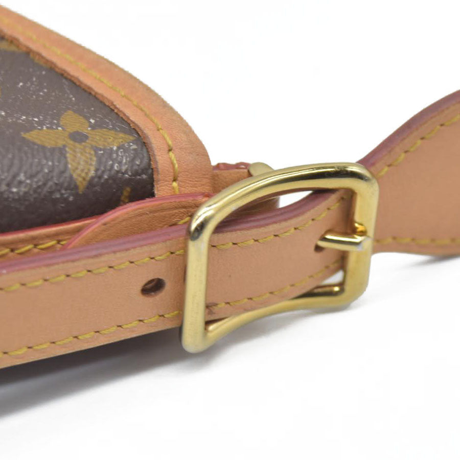 $2850 Louis Vuitton  Monogram CarryAll PM