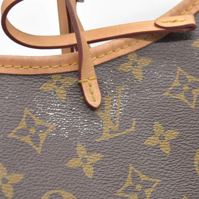 $2850 Louis Vuitton  Monogram CarryAll PM