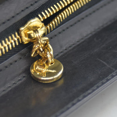 $1620 CONSIGNMENT Salvatore Ferragamo Vara Bow Shoulder Bag