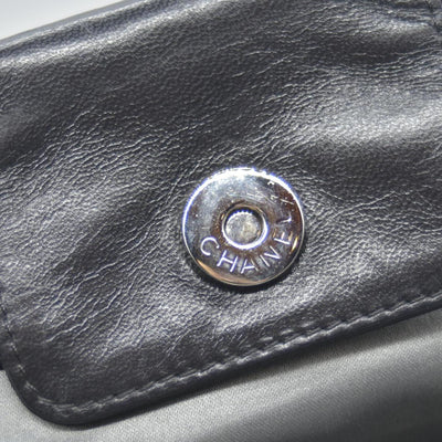 $2400 CONSIGNMENT CHANEL LAX Square Quilt Tote