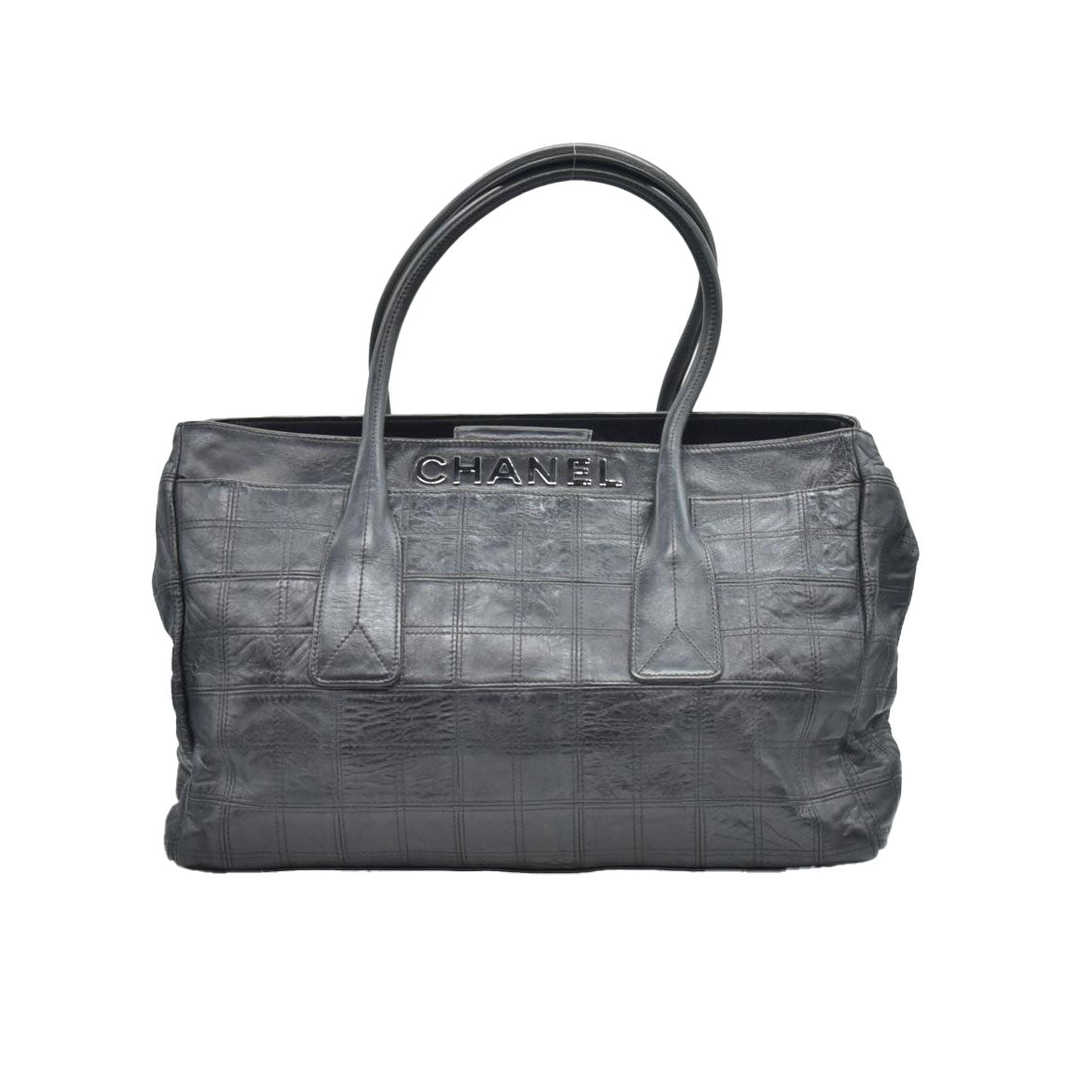 CONSIGNMENT CHANEL LAX Square Quilt Tote