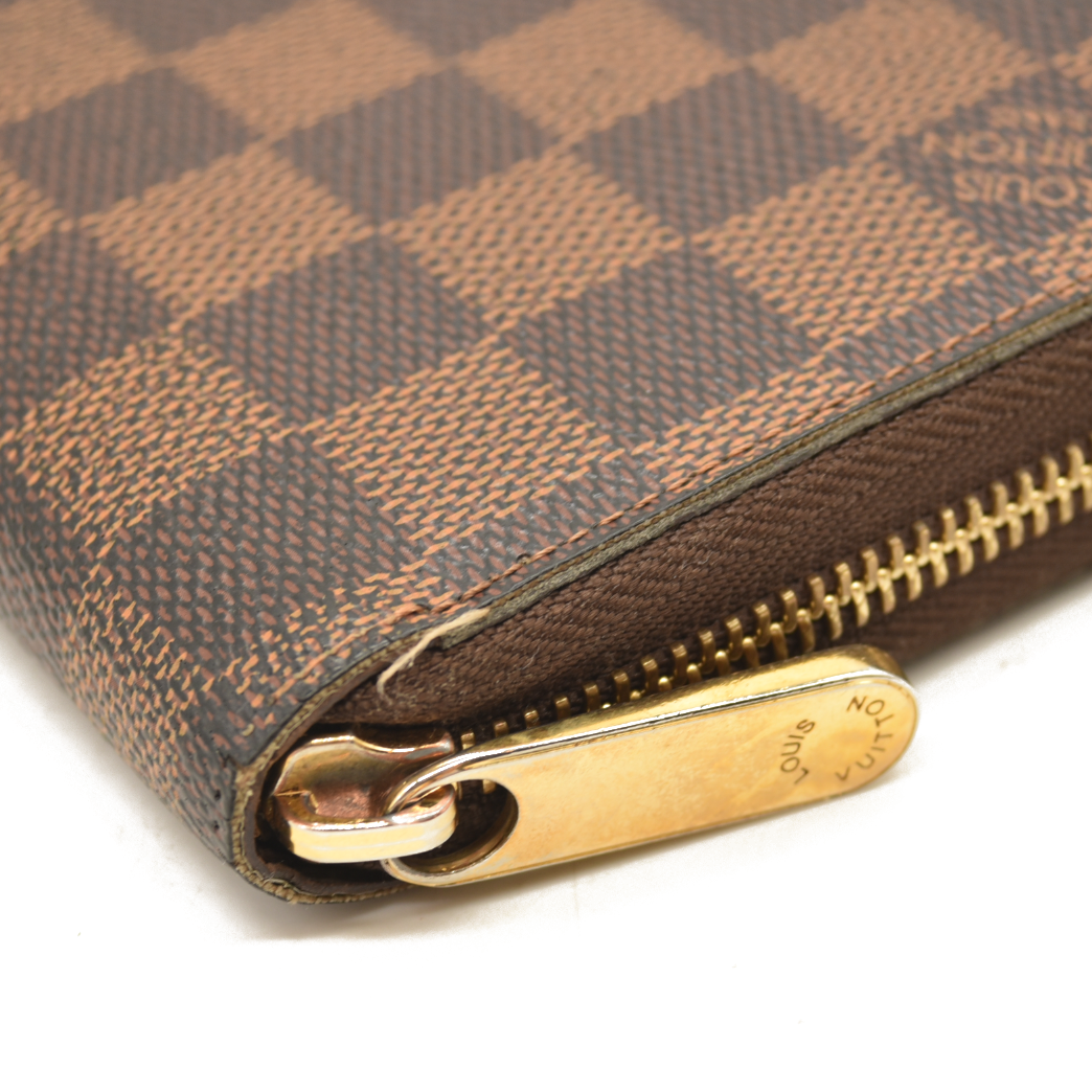 Louis Vuitton  Damier Ebene Zippy Wallet MI3192