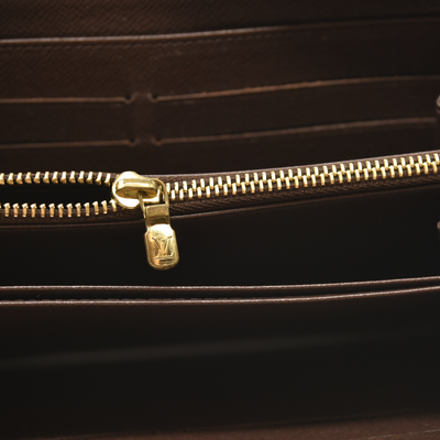 Louis Vuitton  Damier Ebene Zippy Wallet MI3192