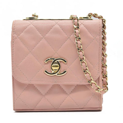 $2900 Chanel Lambskin Quilted Mini Trendy CC Clutch With Chain Light Pink