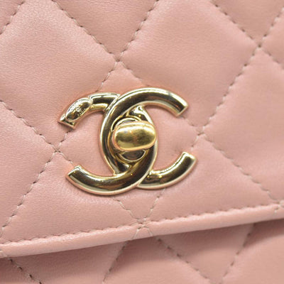 $2900 Chanel Lambskin Quilted Mini Trendy CC Clutch With Chain Light Pink