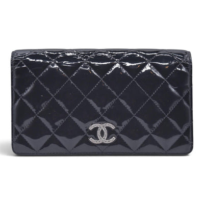 $1050 CHANEL Patent Quilted Filigree CC Flap Wallet Black CONSIGNMENT 10021570