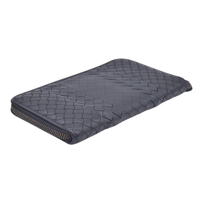 $850 BOTTEGA VENETA Bottega Veneta Black Intrecciato Long Zip Wallet CONSIGNMENT 10021571