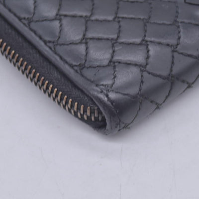 $850 BOTTEGA VENETA Bottega Veneta Black Intrecciato Long Zip Wallet CONSIGNMENT 10021571