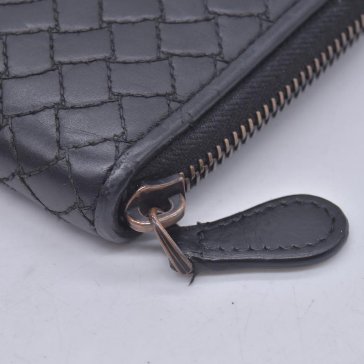 $850 BOTTEGA VENETA Bottega Veneta Black Intrecciato Long Zip Wallet CONSIGNMENT 10021571