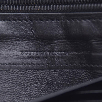 $850 BOTTEGA VENETA Bottega Veneta Black Intrecciato Long Zip Wallet CONSIGNMENT 10021571