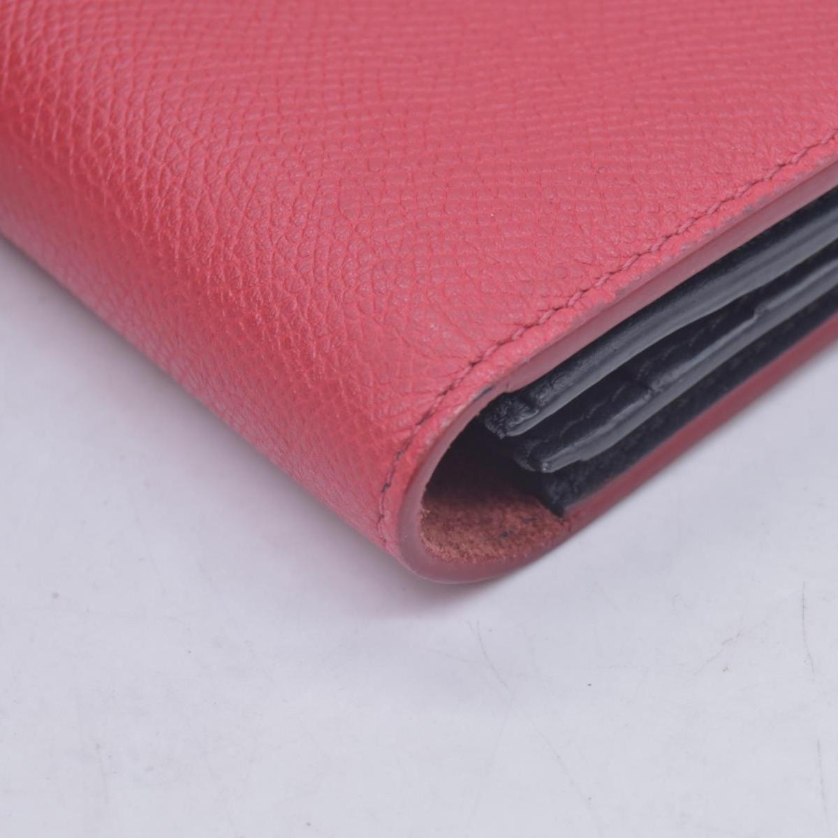 $790 CELINE Drummed Calfskin Large Strap Multifunction Wallet CONSIGNMENT 10021572