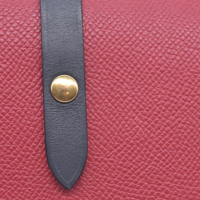 $790 CELINE Drummed Calfskin Large Strap Multifunction Wallet CONSIGNMENT 10021572