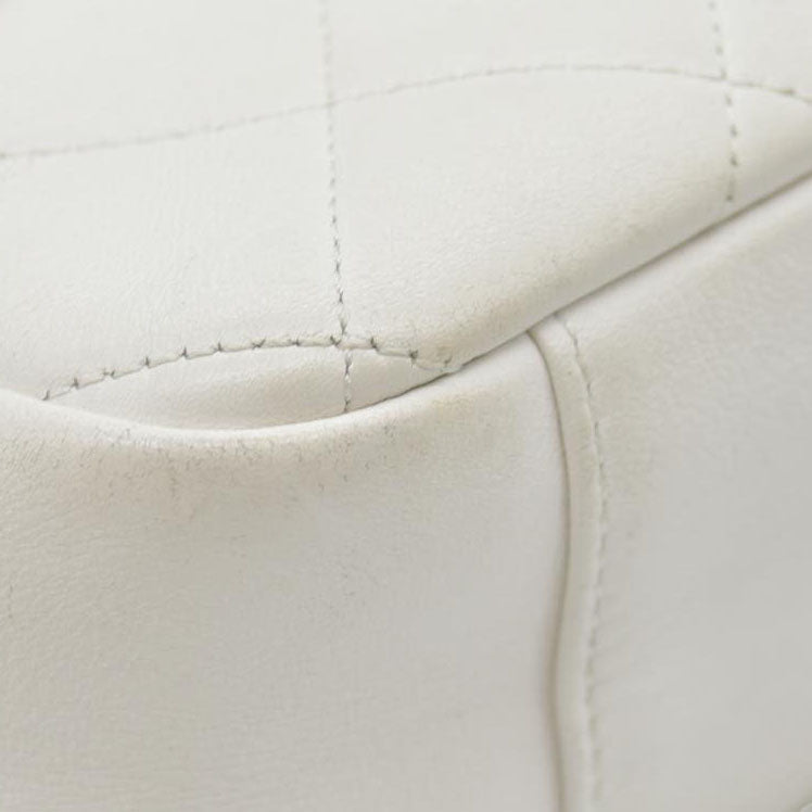 $4100 Chanel Calfskin Quilted Enchained Camera Case Bag White 2020