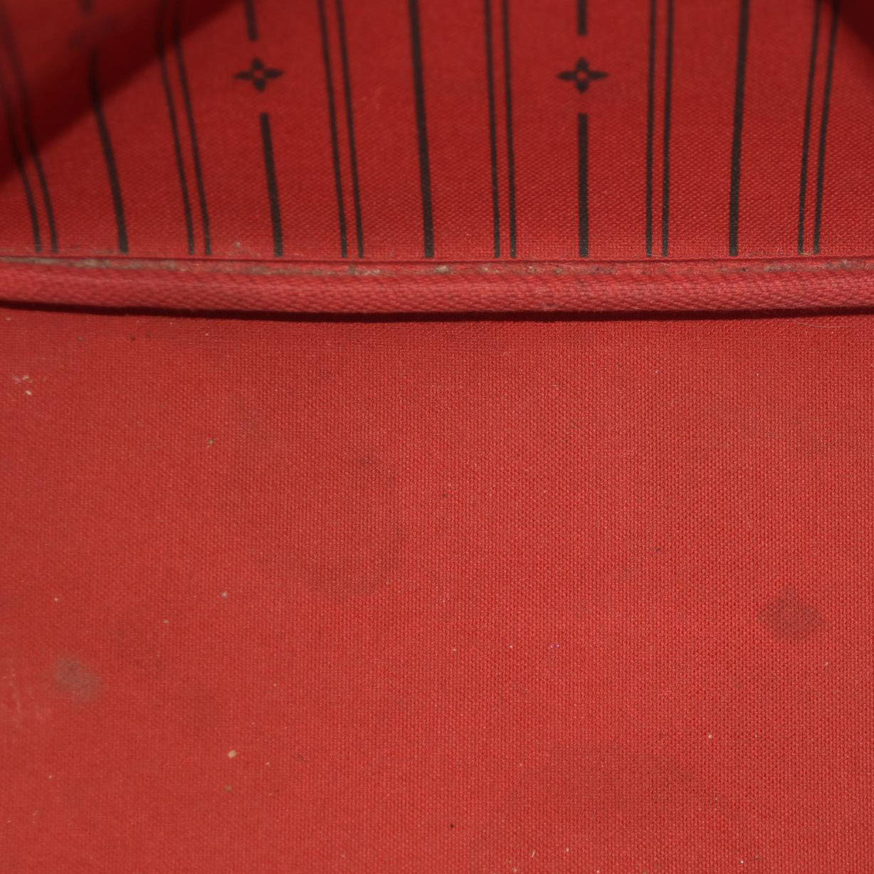 Louis Vuitton  Damier Ebene Neverfull PM