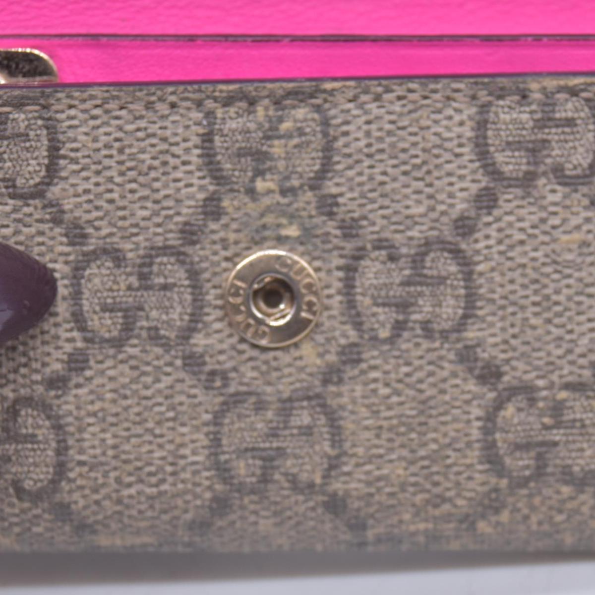 $350 GUCCI Gucci GG Supreme Floral / Heart Card Case CONSIGNMENT 10021575