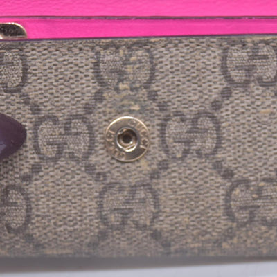 $350 GUCCI Gucci GG Supreme Floral / Heart Card Case CONSIGNMENT 10021575