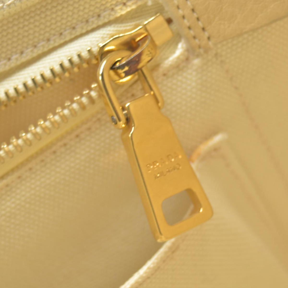 $800 CONSIGNMENT PRADA Canapa Logo Tote Grezzo