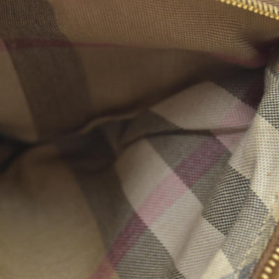 $990 Burberry  Leather Fold Over Wristlet Clutch CONSIGNMENT