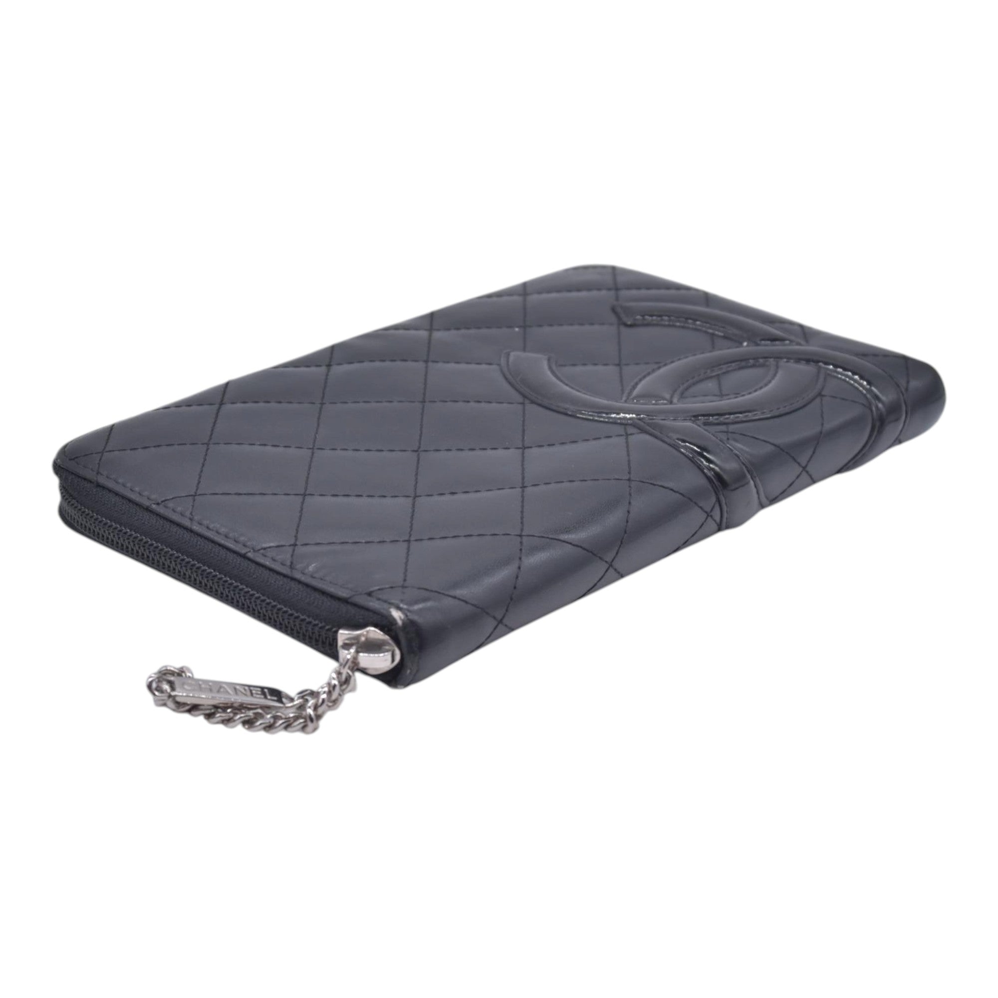$1150 CHANEL Chanel Black Caviar CC Zip Organizer Wallet CONSIGNMENT 10021557