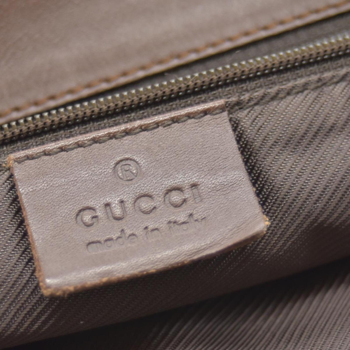 $950 CONSIGNMENT Gucci GG Canvas Eclipse