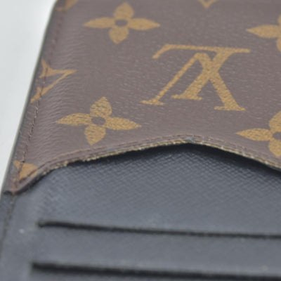 $675 Louis Vuitton  Monogram Recto Verso Card Holder Black RFID