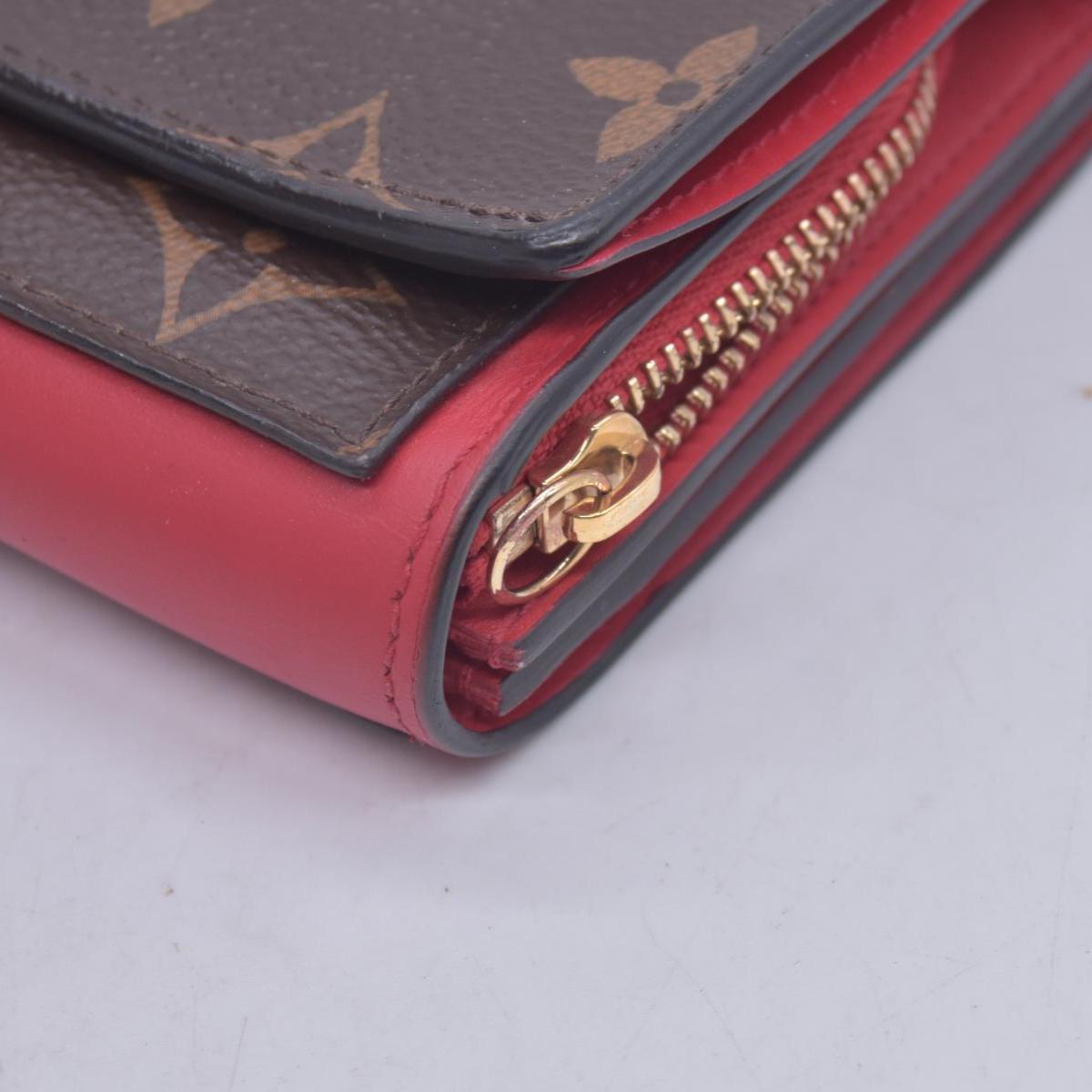 $680 LOUIS VUITTON LV Monogram Victorine Compact Wallet Red CONSIGNMENT 10021562