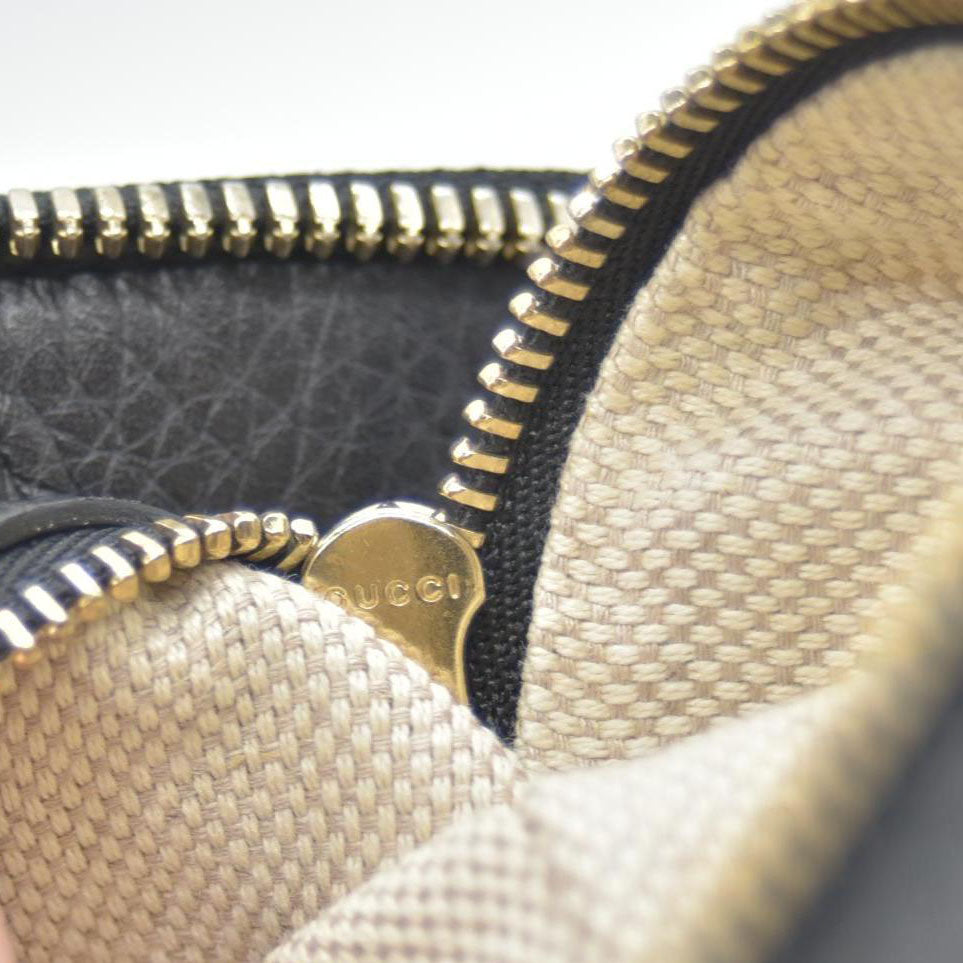 $2150 CONSIGNMENT GUCCI Cellarius Calfskin Small Soho Top Handle Satchel Black
